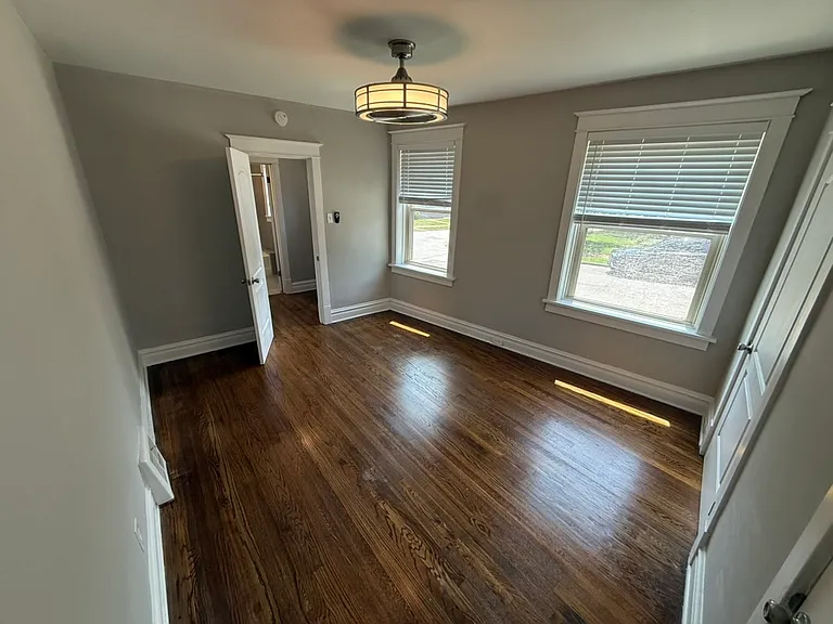 3539 Lawn Ave #1S — Photo 21