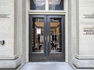 197 Yonge St #3014-C08, Toronto, ON M5B 0C1