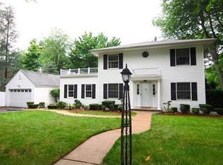 551 Salem St, Paramus, NJ 07652