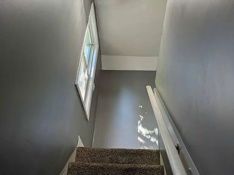2232 Hoyle Ave NW — Photo 9
