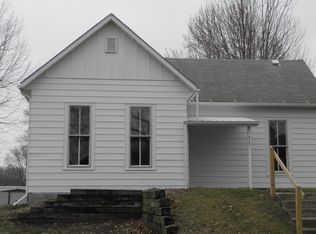 515 S 16th St, Centerville, IA 52544