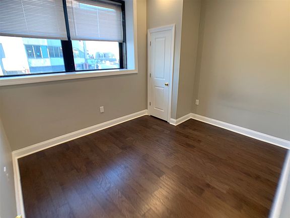 3rd image of 2866 Kennedy Blvd Unit 1B