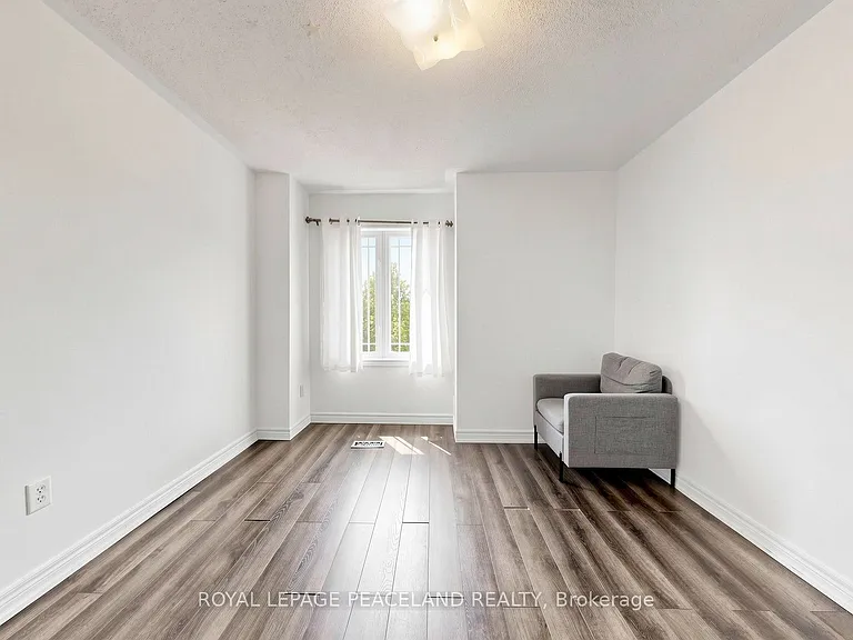 246 Farmstead Rd — Photo 30