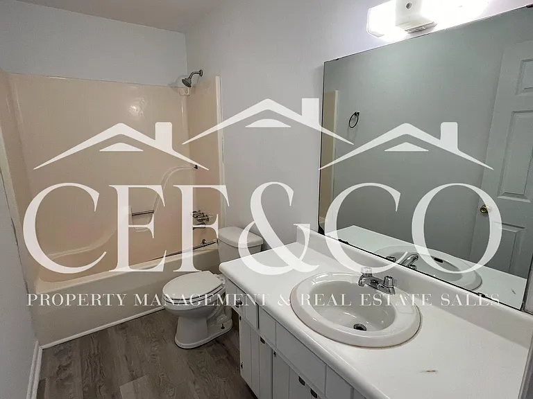 7940 Valley Falls Rd — Photo 7