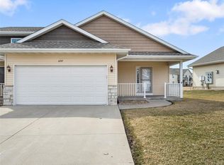 6357 Muirfield Dr SW, Cedar Rapids, IA 52404