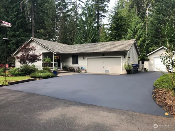 31 E Country Club Court, Union, WA 98592