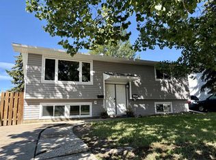 7634 E Patterson Dr, Grande Prairie, AB T8V3Z6