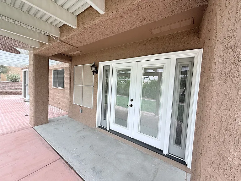9709 Blue Bell Dr — Photo 23