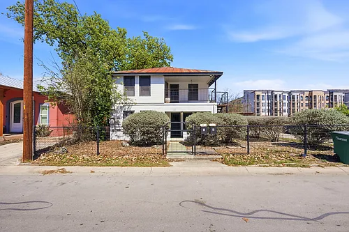 127 Clay St #2 Photo 1