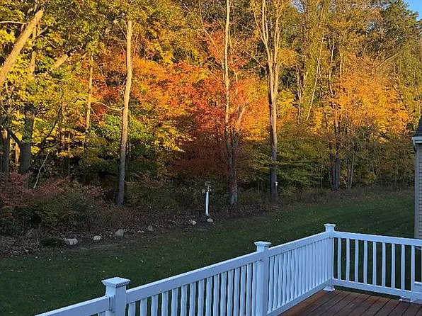 7757 Black Cherry Way SE, Caledonia, MI 49316