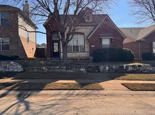 8924 Redford Rd, Aubrey, TX 76227