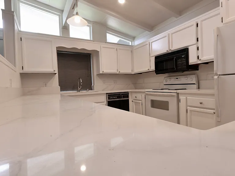 2508 Greenfield Way — Photo 5