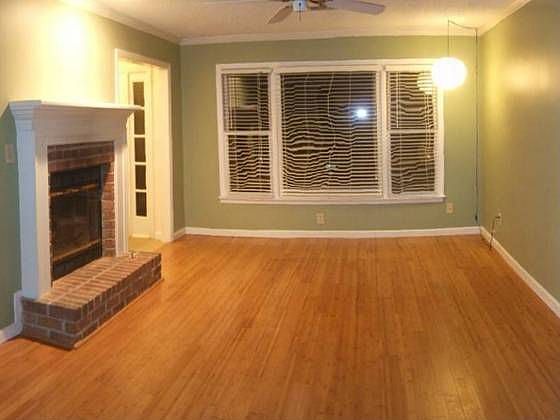 1st image of 295 Triple Oaks Dr