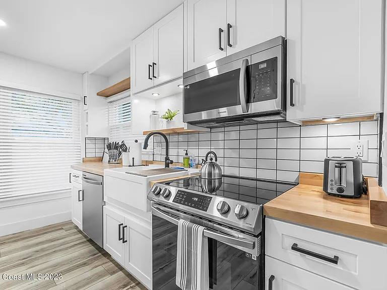 401 Sunrise Dr #A — Photo 8
