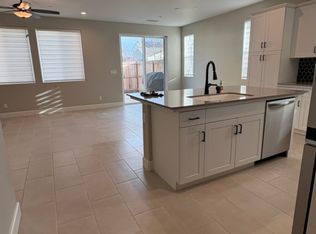 4041 Megan Ln, Madera, CA