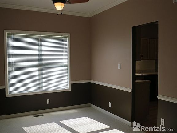 3rd image of 4824 Katelyn Dr