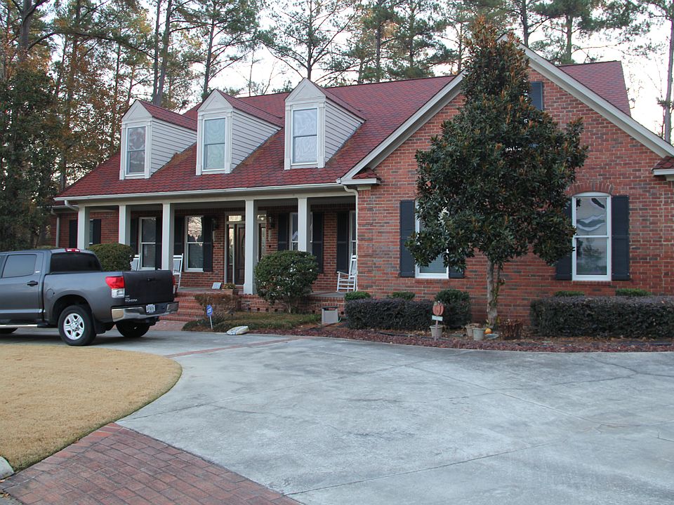 1st image of 803 Shackleford Pl