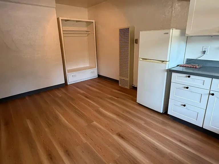 10110 Soquel Dr #4 — Photo 2