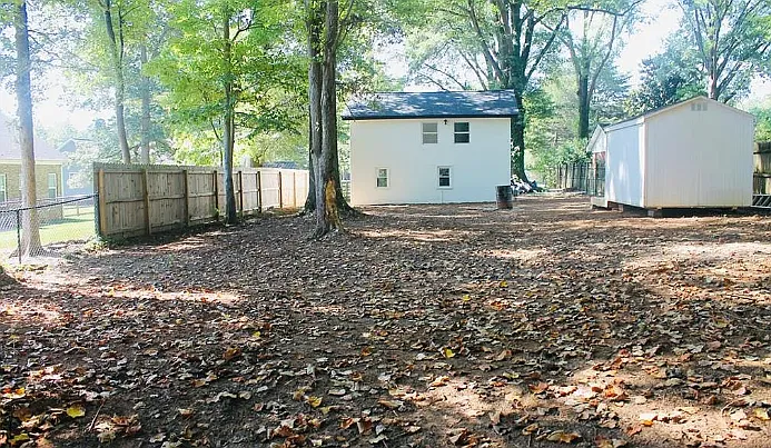 275 Milling Rd — Photo 22
