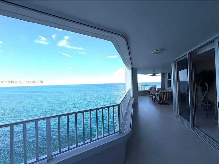 5200 N Ocean Dr #1801 — Photo 25