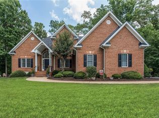 12043 Dunnottar Dr, Chesterfield, VA 23838