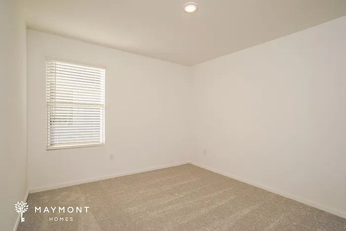 543 Layne Overlook — Photo 11