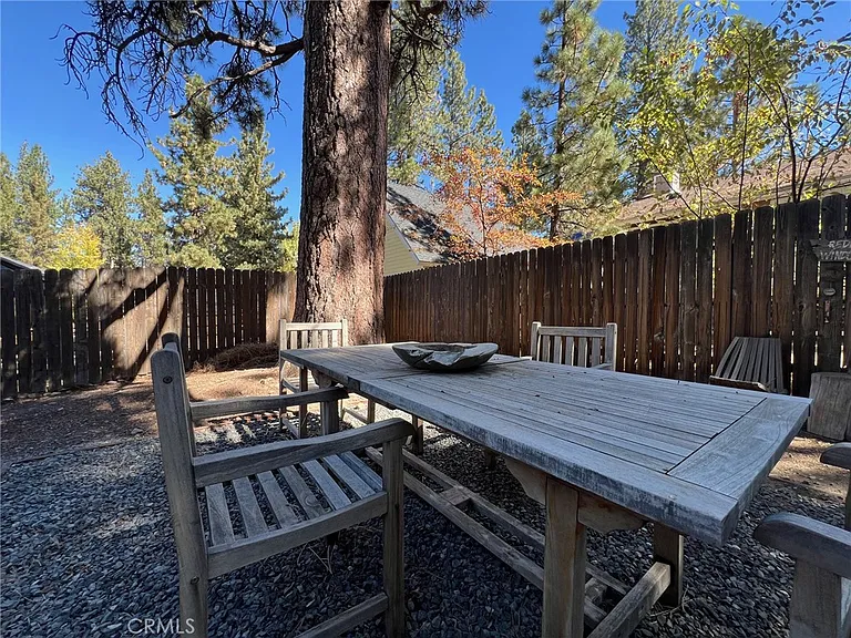 145 Pinon Pl — Photo 31