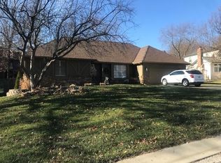 6512 Widmer Rd, Shawnee, KS 66216