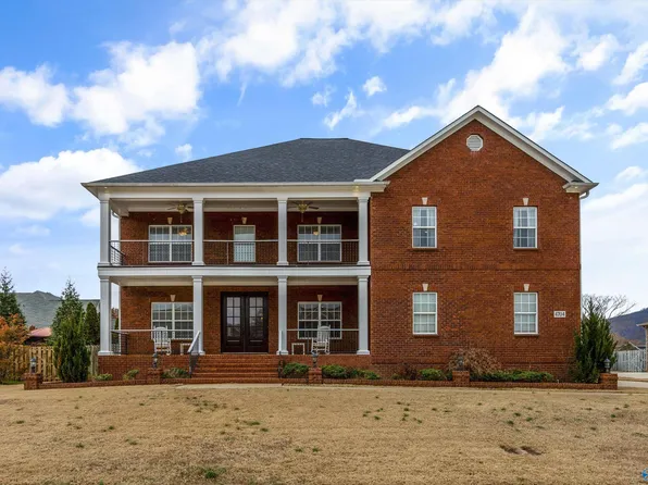 4704 Short Line Cir SE, Owens Cross Roads, AL 35763