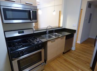 1336 W Estes Ave #1, Chicago, IL 60626