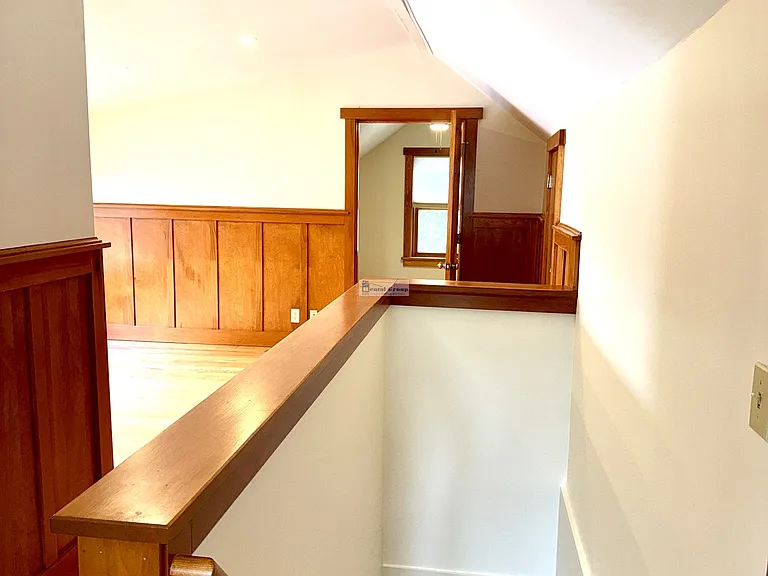 39 Newland Rd — Photo 16