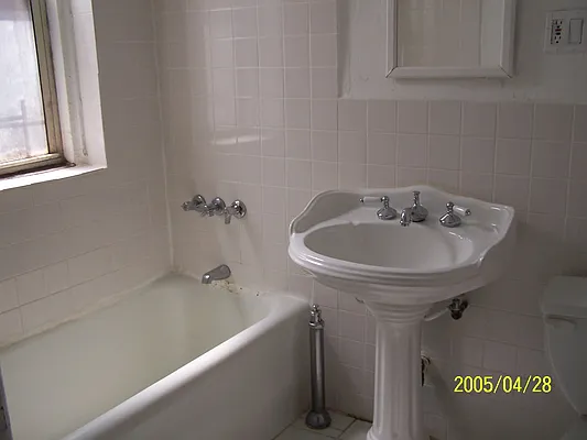 Rented by Drake Life Realty | media 21