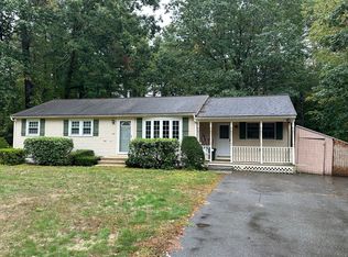 64 Maplewood Dr, Townsend, MA 01469