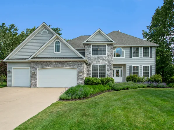 7251 Beverly Dr, South Haven, MI 49090