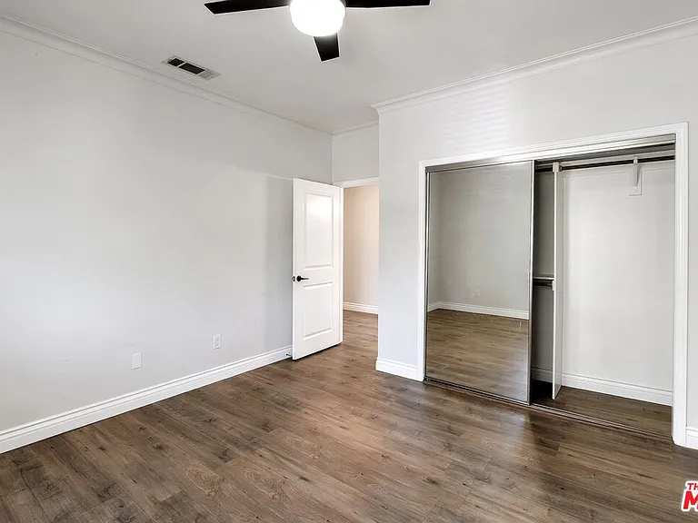 7124 Farralone Ave #101 — Photo 17