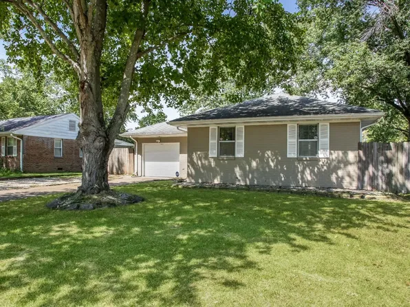 3506 Ridgeway Ave, Evansville, IN 47714