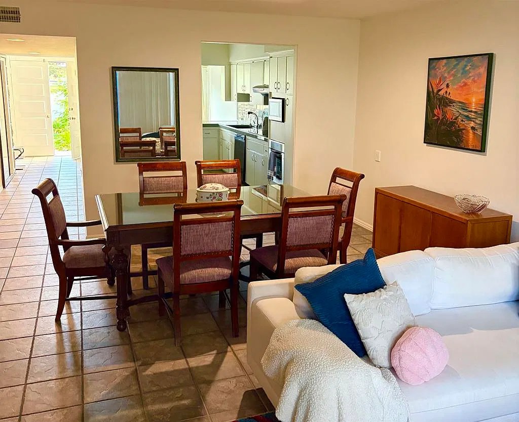 3 bed, 2156 sqft, $5,000 — Photo 4
