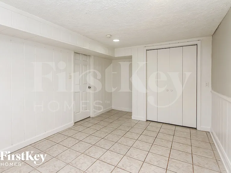 9570 Gemini Dr — Photo 16
