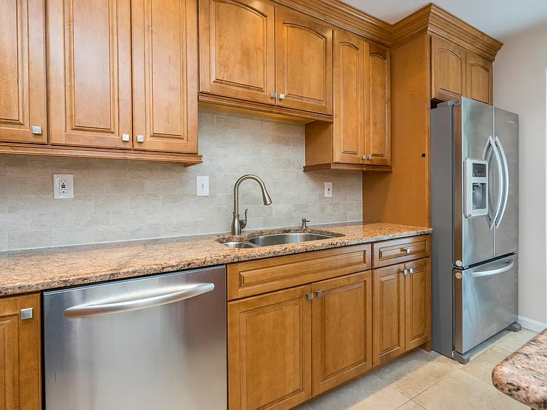 13 Sweetwater Cir — Photo 6