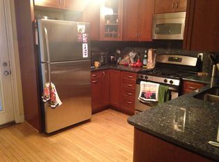 1304 W Roscoe St #2, Chicago, IL 60657