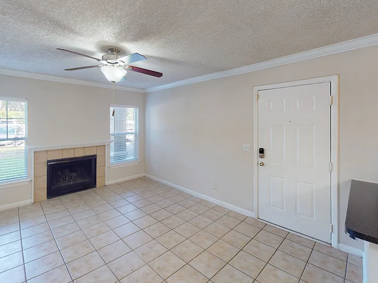 Altamira Place Apartment Homes — Photo 86