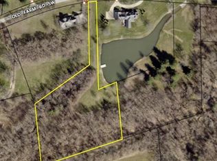 17 Old Farm Rd, Granville, OH 43023