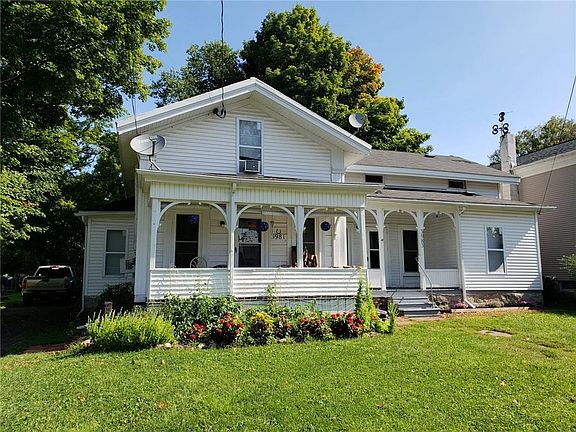 2nd image of 3981 Buffalo St