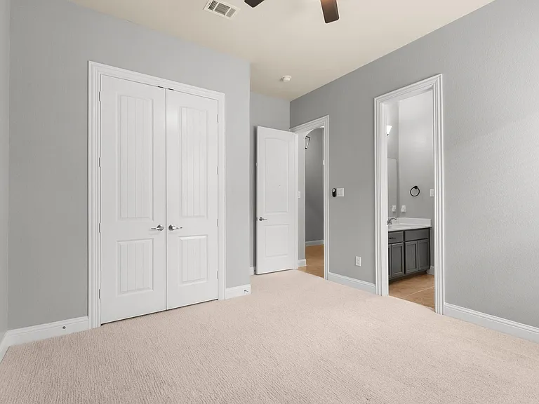 12426 Cumberland Dr — Photo 41