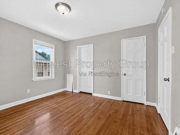 5344 Colton Dr — Photo 13