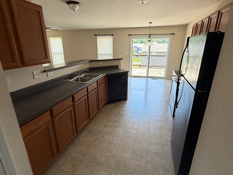 24 Brushy Brook Ct — Photo 7