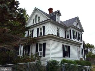 204 Oakley St, Cambridge, MD 21613