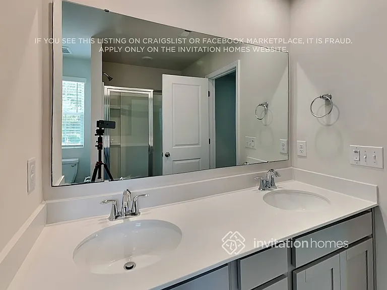 2524 Brunson Ct — Photo 9