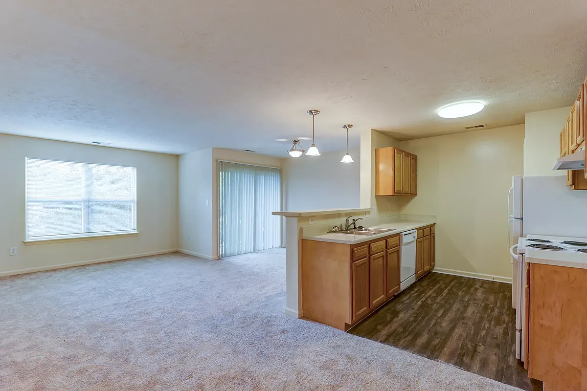 Building Photo - Forest Ridge