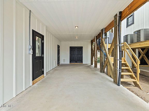2nd image of 203 Shell Road